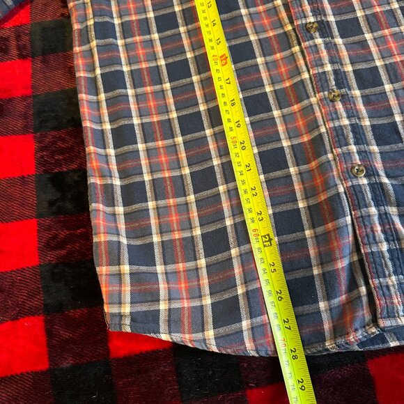 Boston Traders Casual Button Down Mens M Blue Pink Plaid Rugged Flannel Shirt - Picture 6 of 6